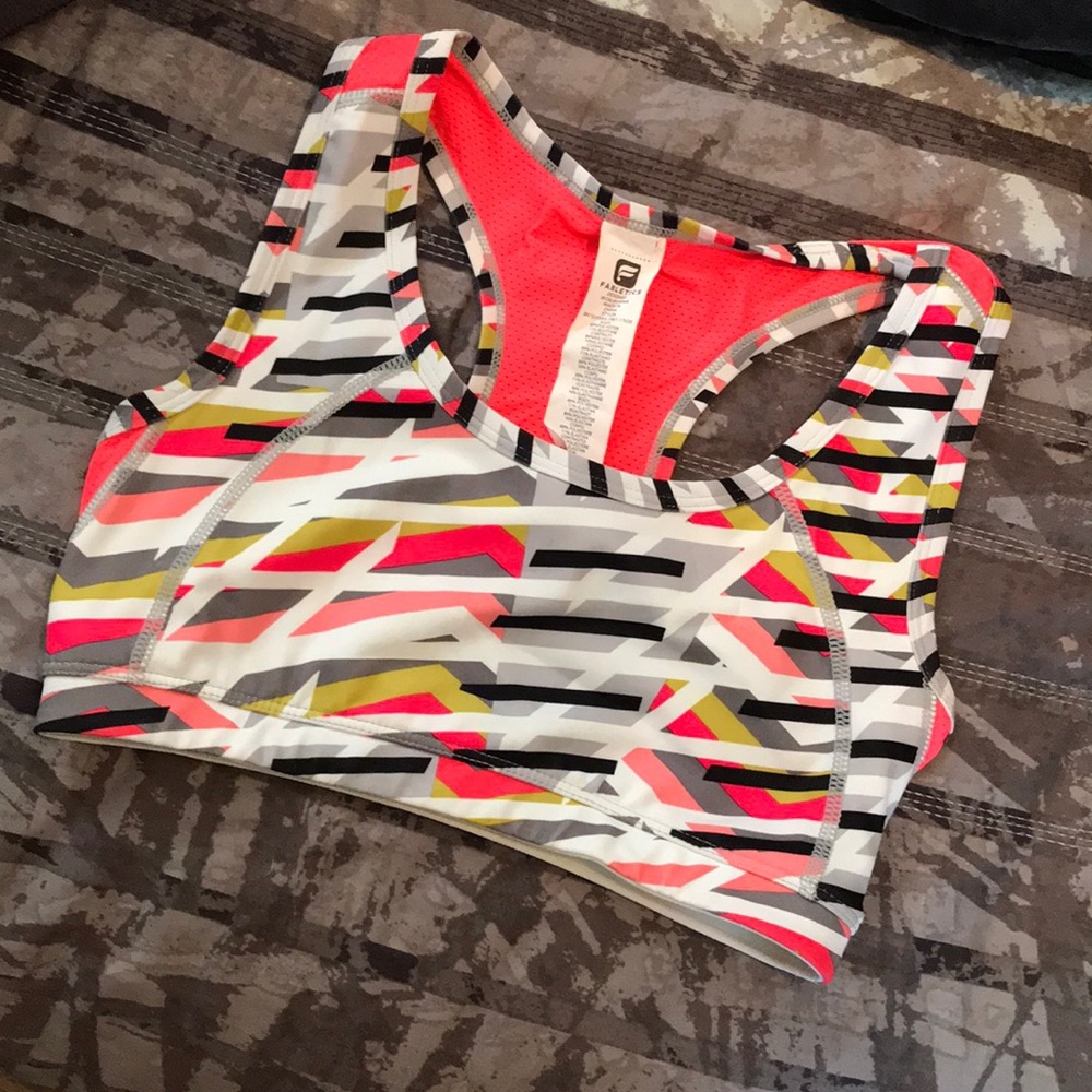 Sports bra